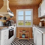 Wulfhard - 400m From The Sea By Interhome