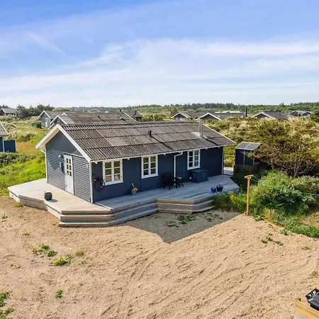Wulfhard - 400m From The Sea By Interhome Frostrup